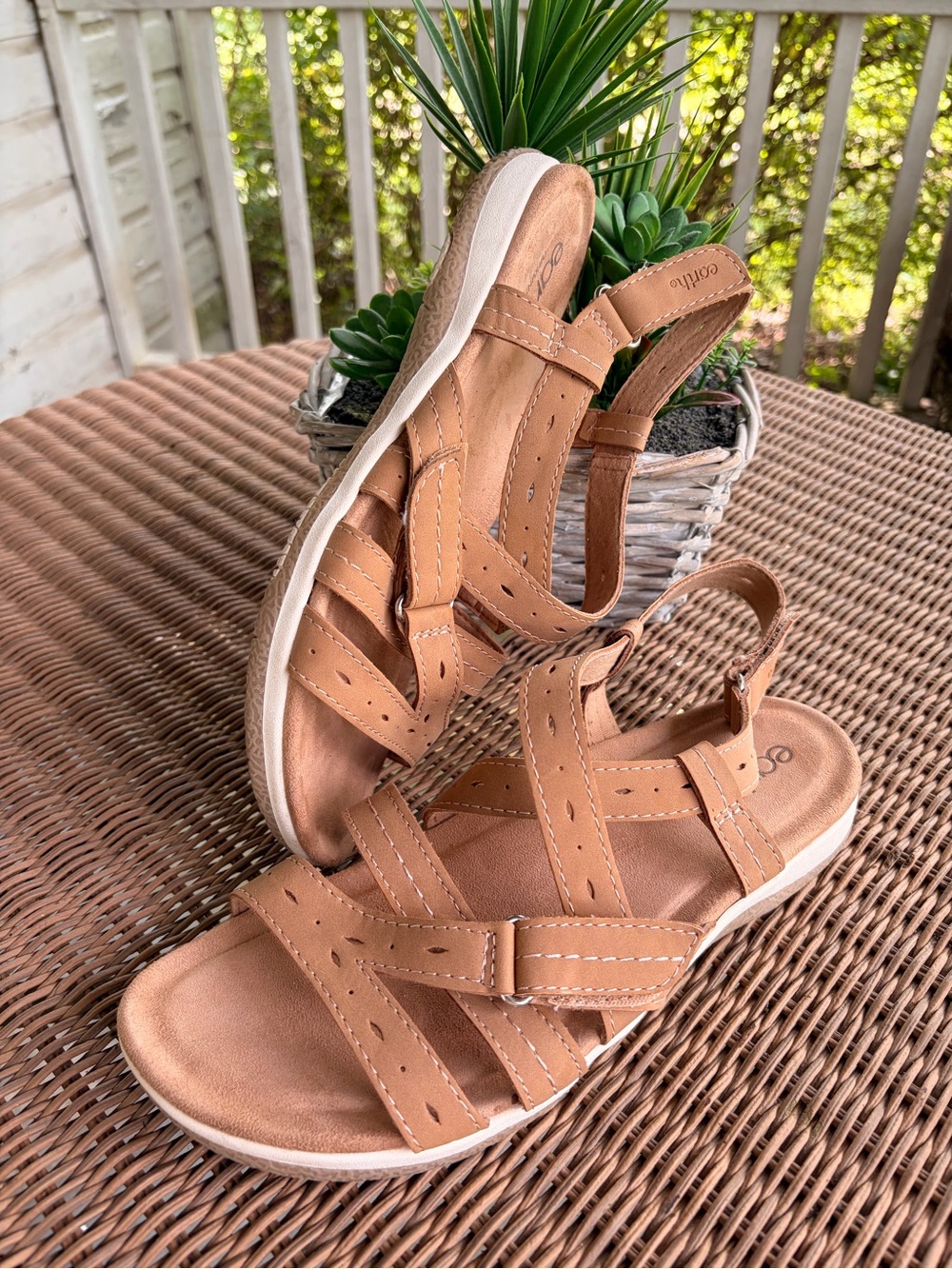 Earth Origins Women's Strappy Slingback Sandals - Light Brown